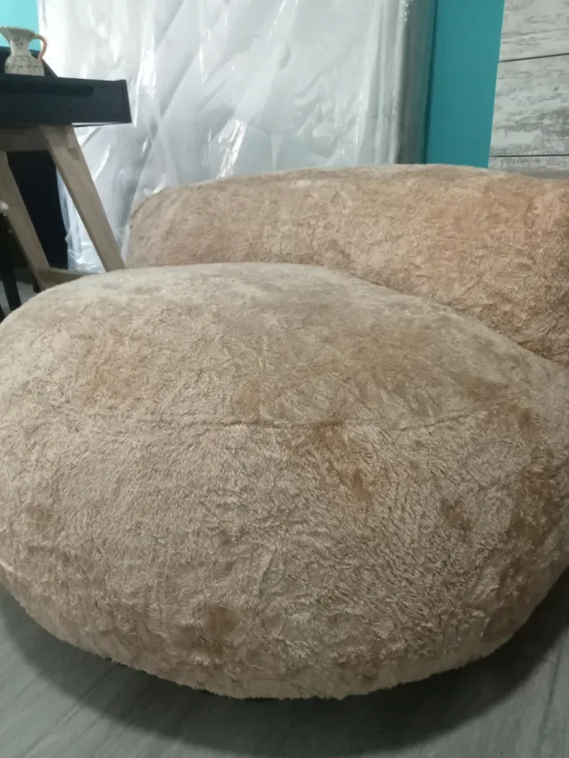 NUEVO PUFF BEIGE SUAVE