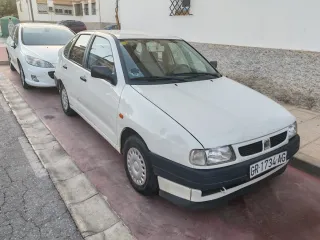 SEAT Cordoba 1.4i 75mil kms 