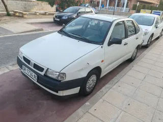 SEAT Cordoba 1.4i 75mil kms 