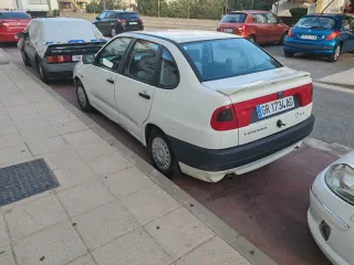 SEAT Cordoba 1.4i 75mil kms 
