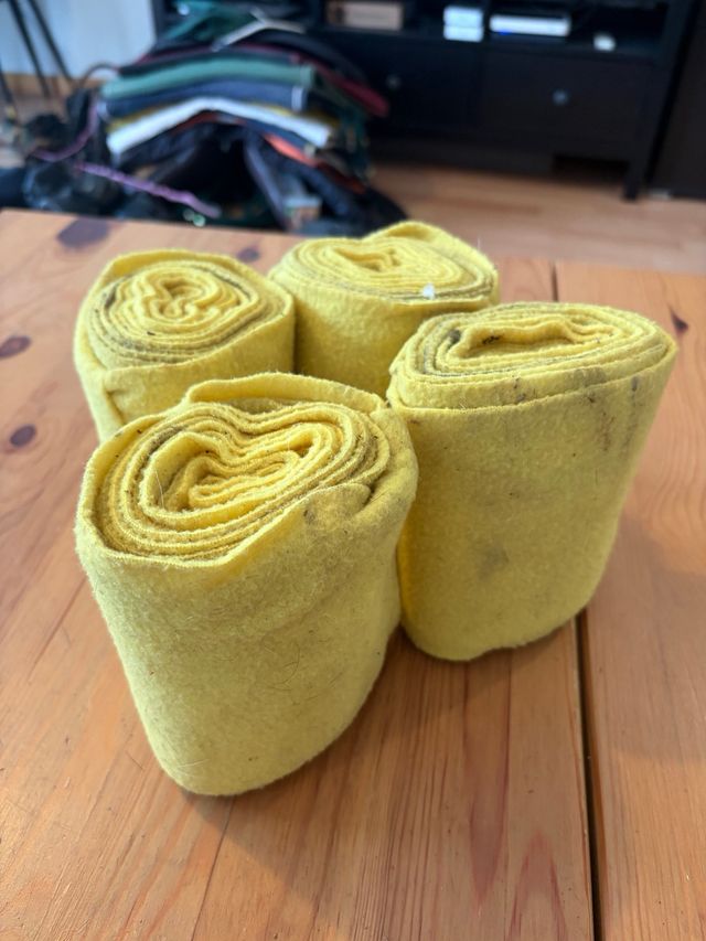 Vendas caballo amarillas