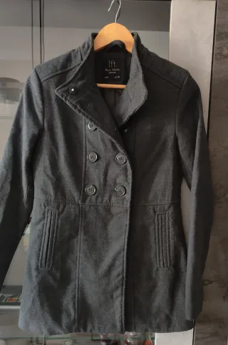Abrigo Lefties gris oscuro talla S