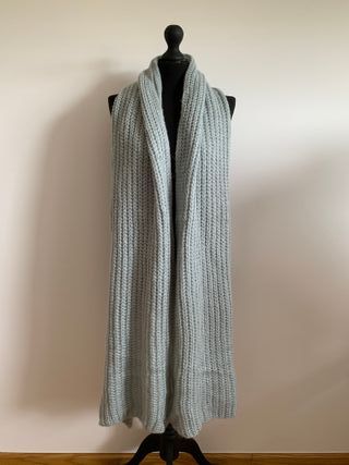 Cachecol Azul JBC com Fio Prateado