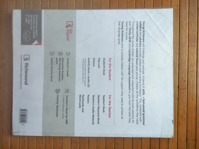 YOUNG ACHIEVERS 2 STUDENT'S BOOK