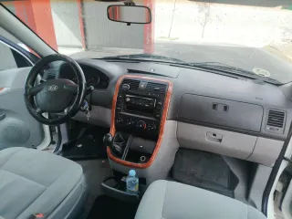 KIA Carnival 2006
