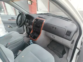 KIA Carnival 2006