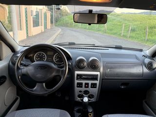 Dacia Logan 2005