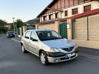 Dacia Logan 2005