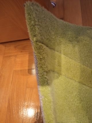 Alfombra verde pistacho