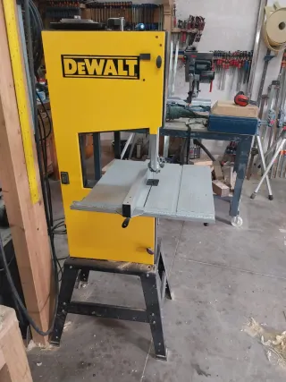 Sierra de cinta DeWalt