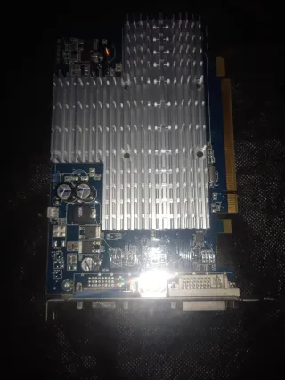 Sapphire Radeon X1550 512MB DDR2 PCI-E DVI VGA