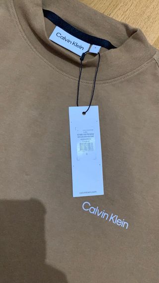 Camiseta Calvin Klein Hombre Manga Larga Marrón