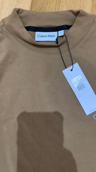 Camiseta Calvin Klein Hombre Manga Larga Marrón