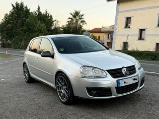Volkswagen Golf 2005