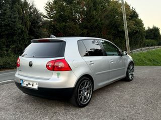 Volkswagen Golf 2005