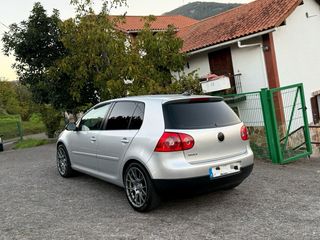 Volkswagen Golf 2005