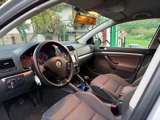 Volkswagen Golf 2005