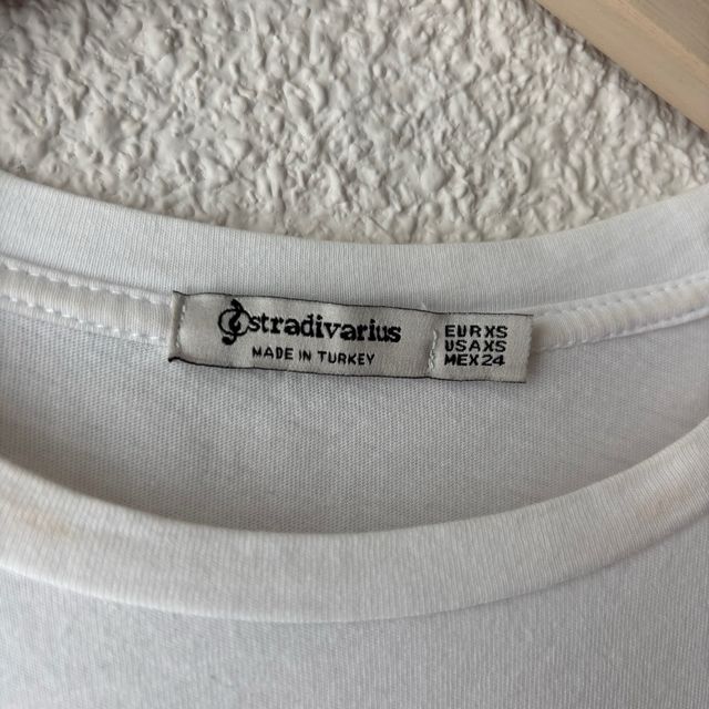 Camiseta Stradivarius