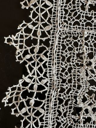 Runner tombolo pizzo beige