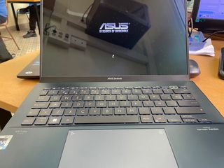 Asus Zenbook 14 OLED i7-1360p