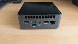 Mini PC Intel NUC i3-8121