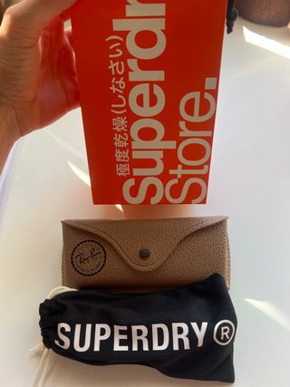 Gafas de sol Ray-Ban y Superdry mujer