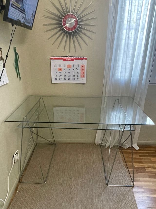 Mesa escritorio cristal y metal diseño