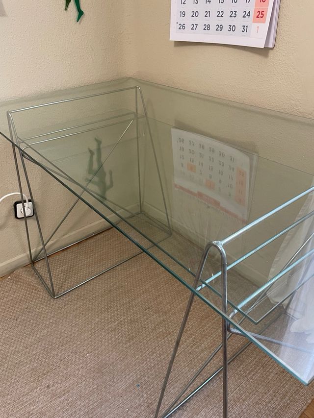 Mesa escritorio cristal y metal diseño