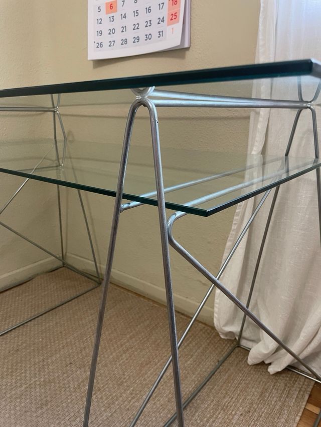 Mesa escritorio cristal y metal diseño