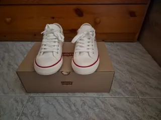 Zapatillas Levi's Hernández S Blancas