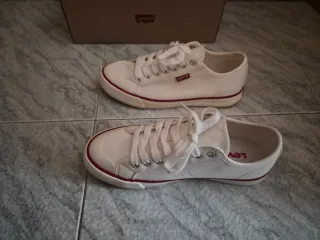 Zapatillas Levi's Hernández S Blancas