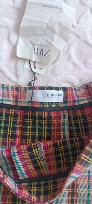 Falda escocesa Zara
