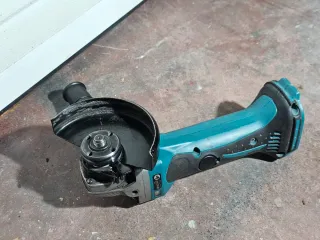 Radial Makita DGA452 115mm