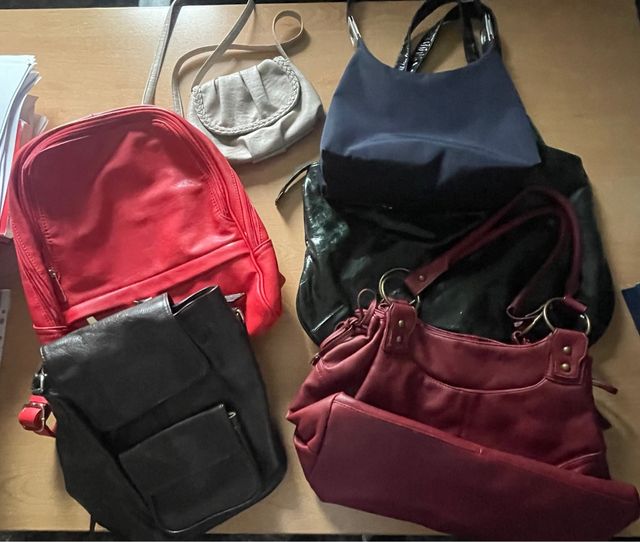 Lote de 6 Bolsos Variados