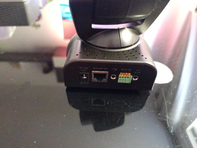 Web Cam Motorizada Negra