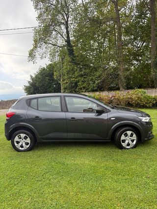 Dacia Sandero 2023