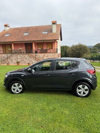 Dacia Sandero 2023