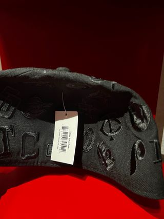Gorra Supreme New Era Negra