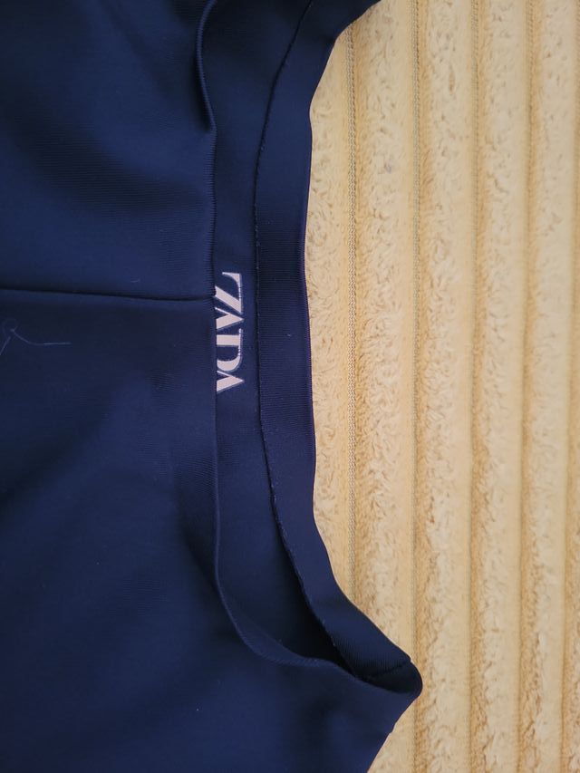 Blusa Zara niña elástica azul