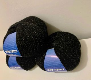 3 Gomitoli Lana Gatto Ural Nero lurex