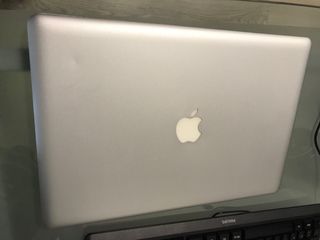MacBook Pro i7 15” Plata
