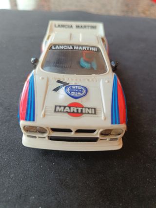 Scalextric Lancia Rally 037 Martini