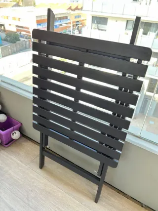 Mesa plegable exterior de madera