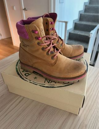 Botas Panama Jack Marrones y Rosas