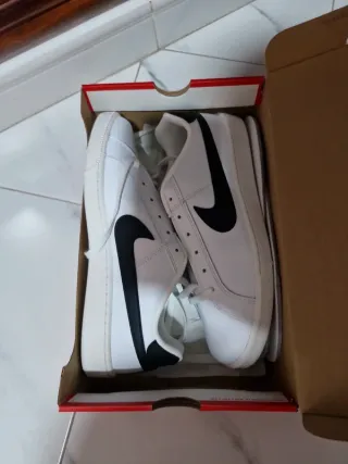 Zapatos Nike Court Royale 2 Low Blanco/Negro