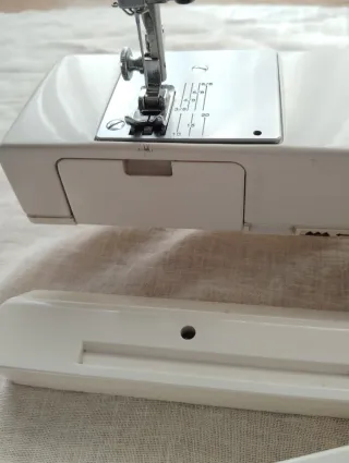 Máquina de coser Toyota
