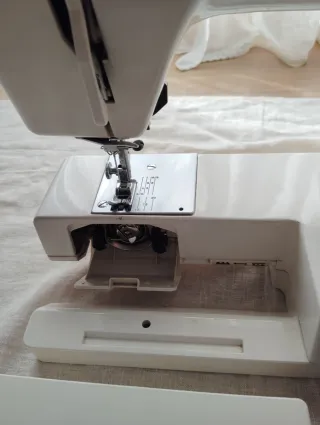 Máquina de coser Toyota