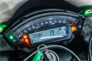 KAWASAKI Ninja ZX10 R AKRAPOVIC * AMORTIGUADOR DE DIRECCIÓN * IMPECALE