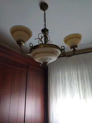 Lámpara de techo y dos apliques