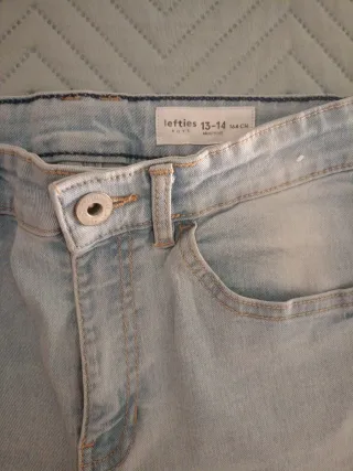 Pantalón vaquero pitillo niño 